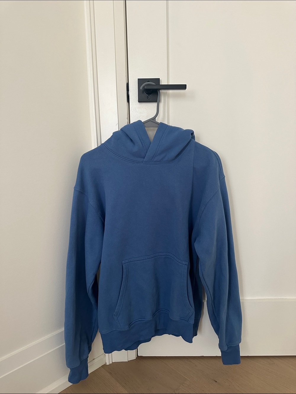 Aritzia French Blue Perfect Fit Hoodie - Classic Casual (Medium)